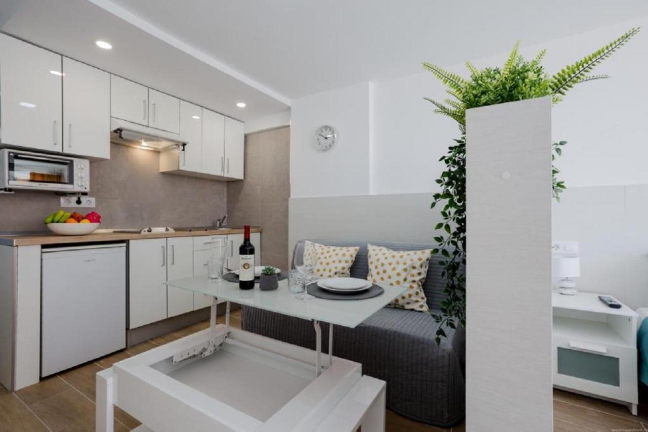 319 Modern Accommodation,Sea View, Wi Fi And Pool Плая де лас Америкас Екстериор снимка