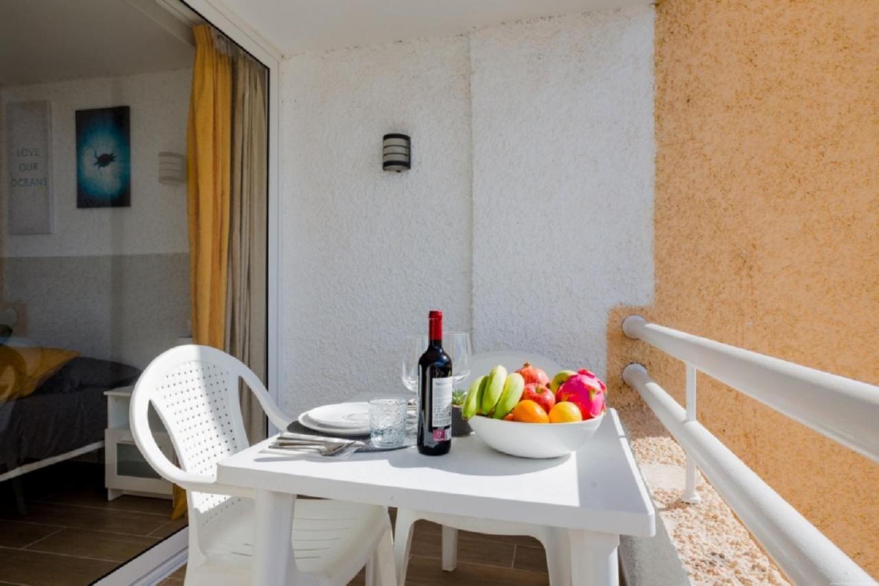 319 Modern Accommodation,Sea View, Wi Fi And Pool Плая де лас Америкас Екстериор снимка